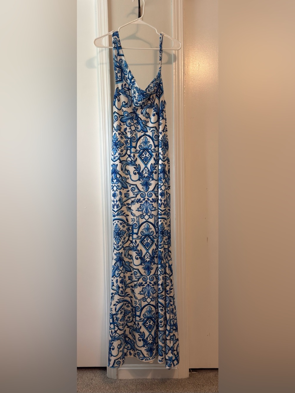 Club L London blue porcelain print dress